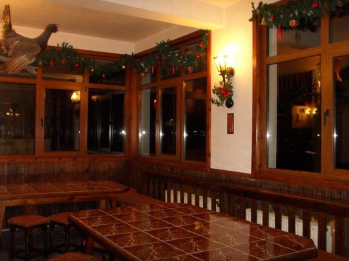 Family Hotel Markony Pamporovo Buitenkant foto
